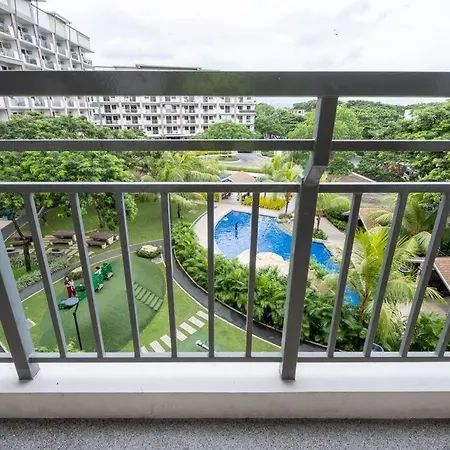 2Br Fully Air-Conditioned Staycation Plus Free Parking Manila Exterior photo